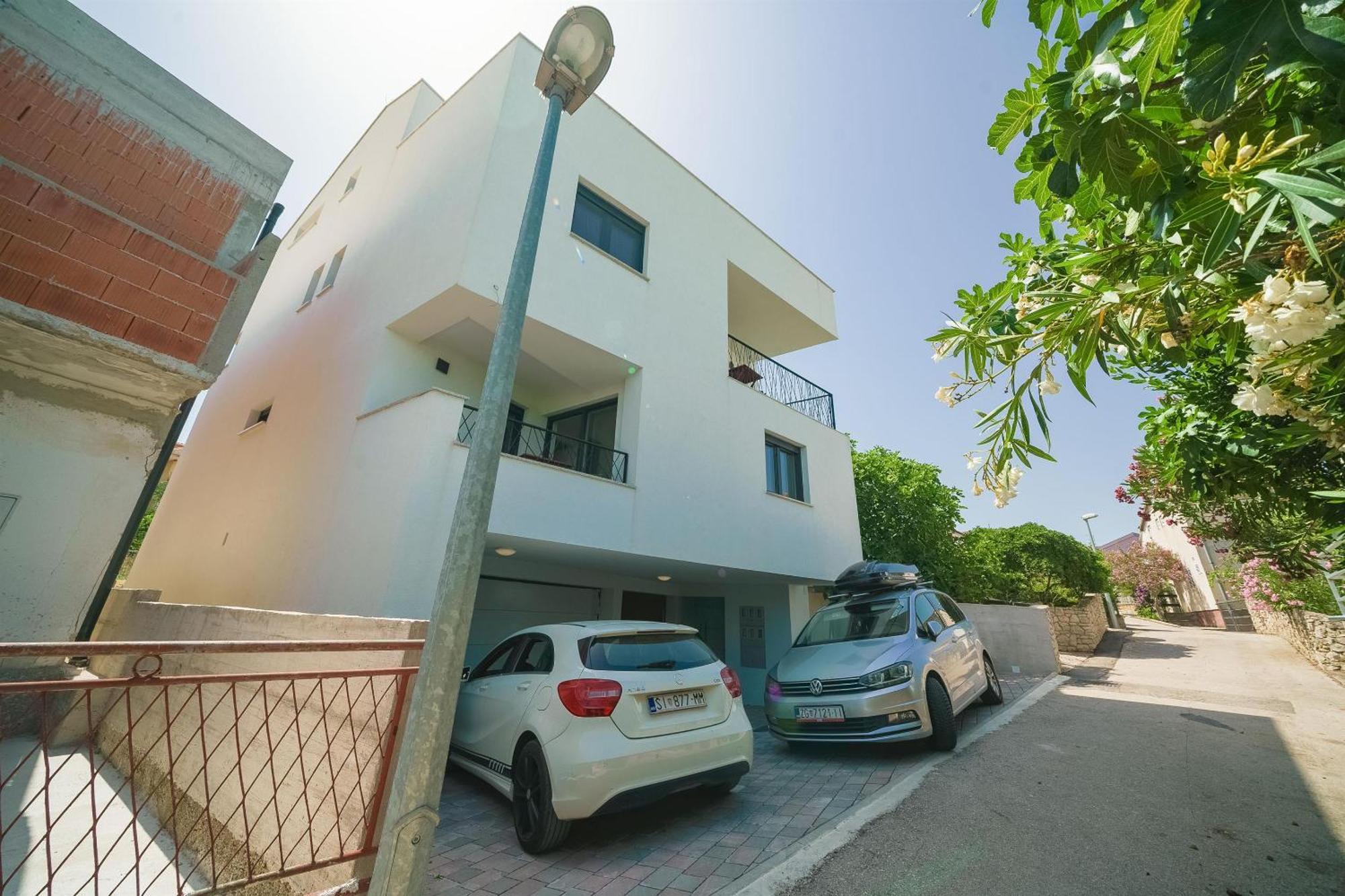 Apartments Picikato Bilice Exterior foto