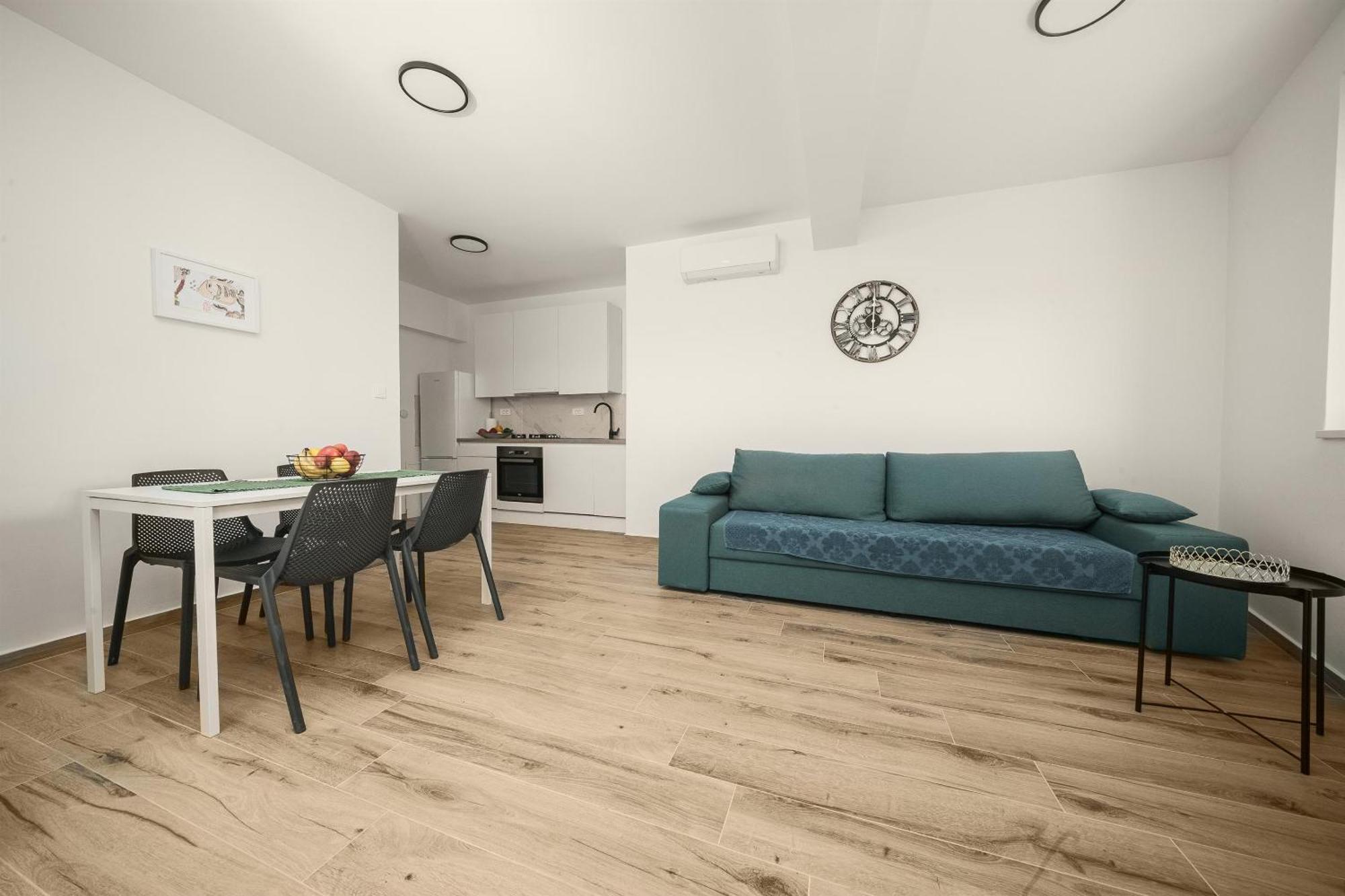 Apartments Picikato Bilice Exterior foto